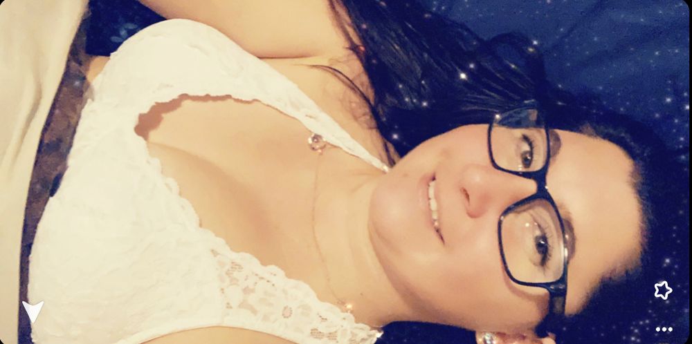 handsfull OnlyFans profile picture