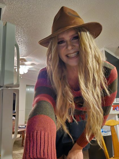 Best Hot Ku_blondie OnlyFans Accounts | FansMetrics.com