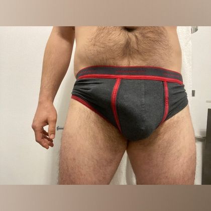 hairyleolo OnlyFans picture