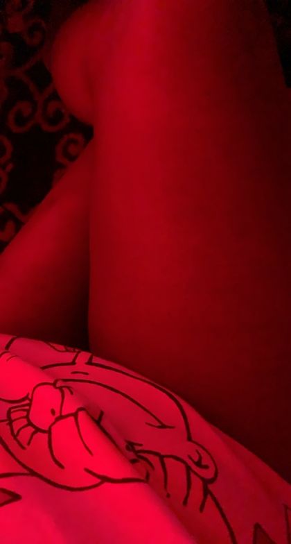 bucketoflegs OnlyFans picture