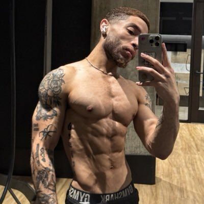 guapodevon OnlyFans picture