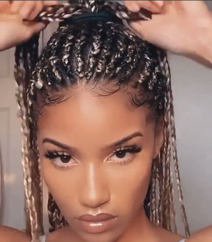 bellahive OnlyFans picture