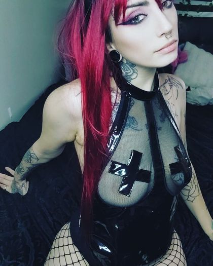 athenia_frost OnlyFans picture