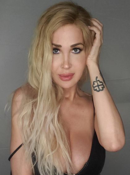 notthegurlnextdoor OnlyFans picture