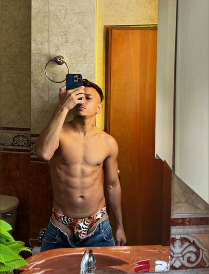 yeisonvalecillos OnlyFans picture