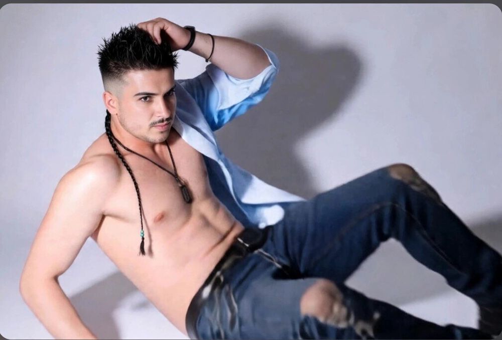 erotictoyboy69 OnlyFans profile picture