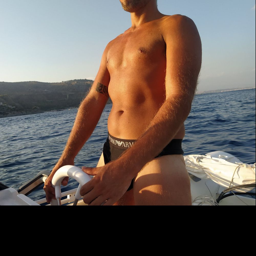 u184585442 OnlyFans profile picture