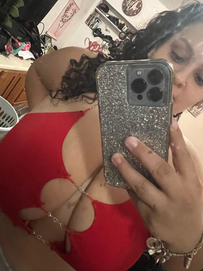 ashbashgeee OnlyFans picture