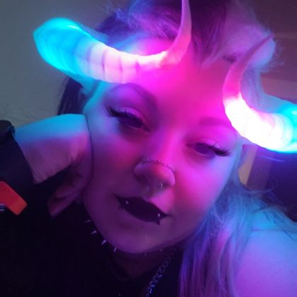 neonsuccubabe OnlyFans picture