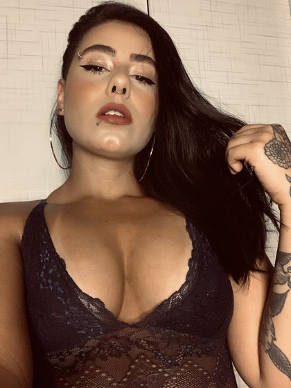 fnts.lia OnlyFans picture