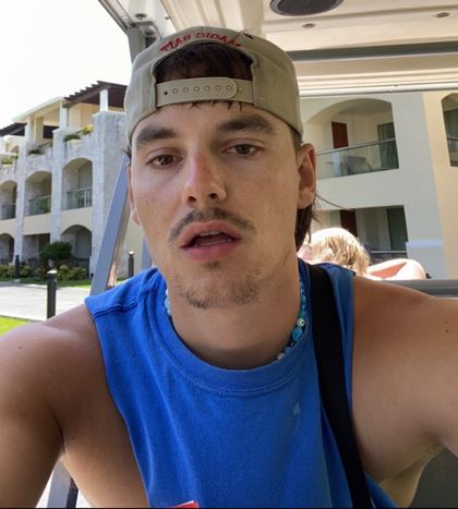 piffpeterson OnlyFans picture