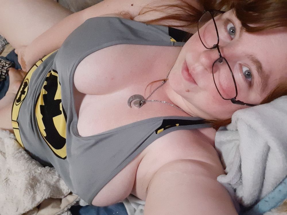 foxyredheadnerd OnlyFans profile picture