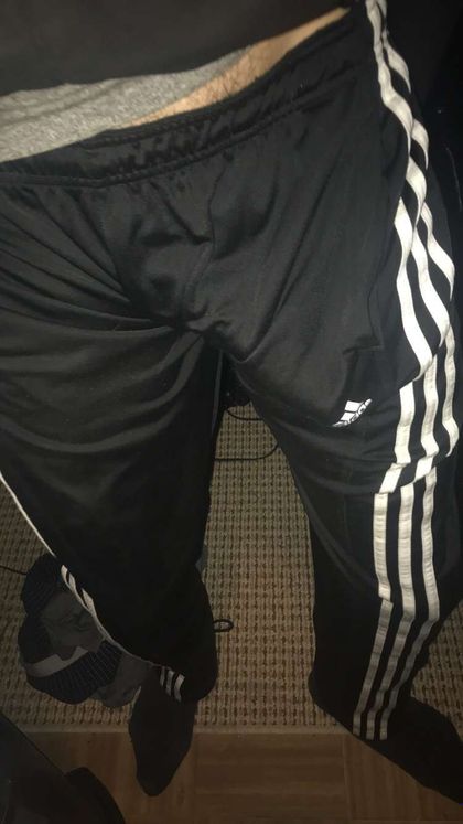 teninch OnlyFans picture