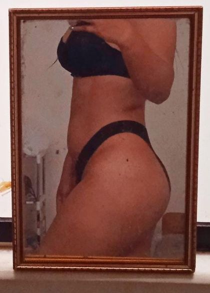 u215343072 OnlyFans picture