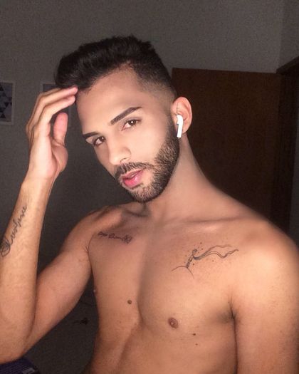 eujuniorgomez OnlyFans picture