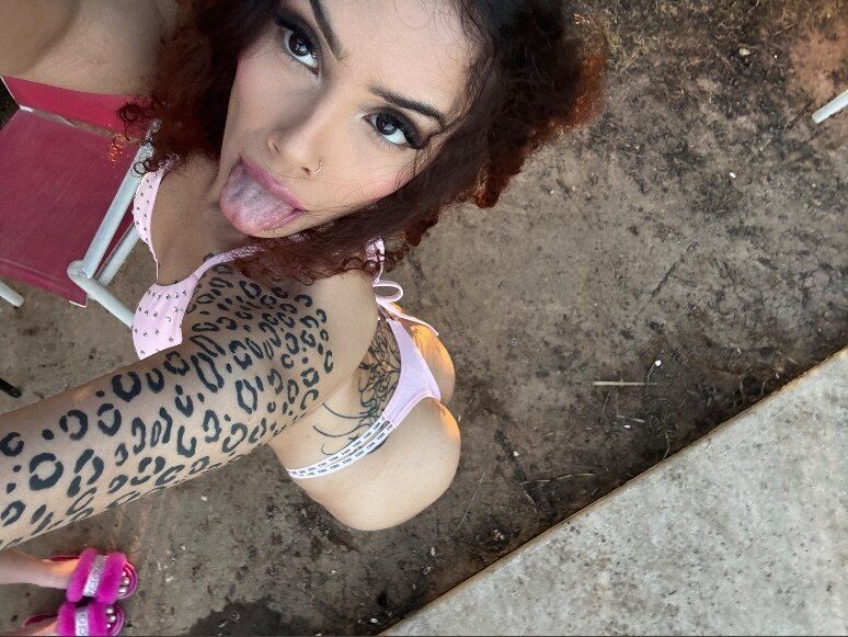 nuttiaya OnlyFans profile picture