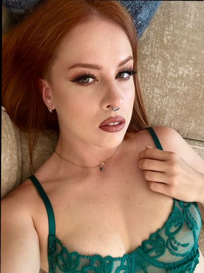 alyarossi OnlyFans picture
