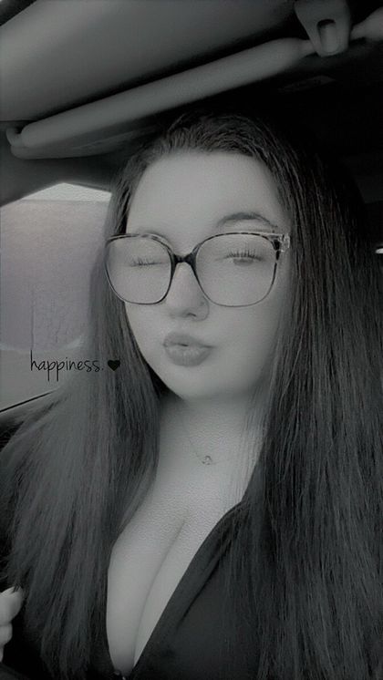 malireena01 OnlyFans picture