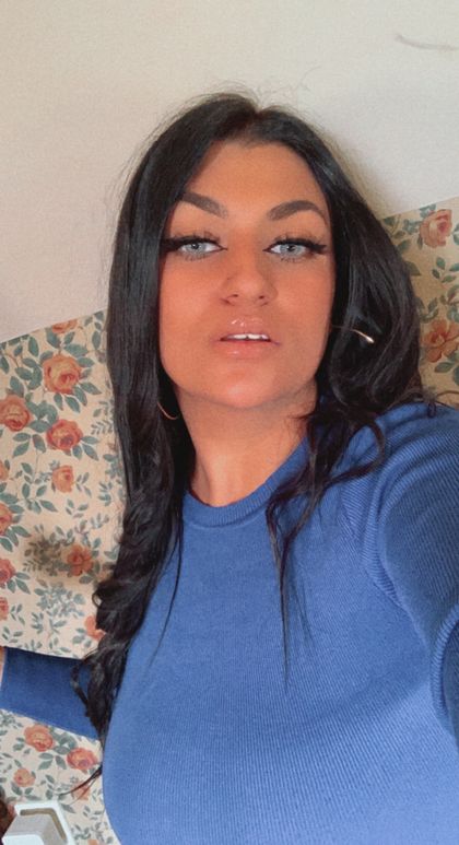 emmabella OnlyFans picture