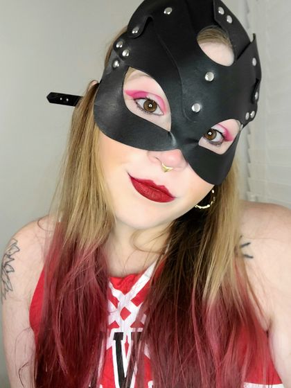 ana.flowers OnlyFans picture