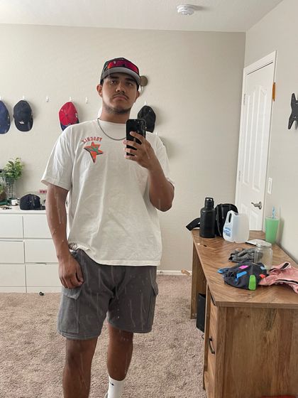 lowkeyisac OnlyFans picture