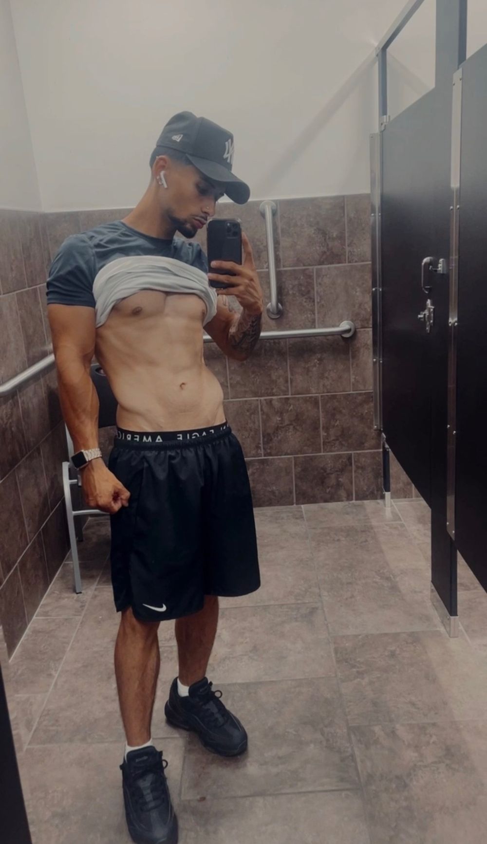 javy1999 OnlyFans profile picture