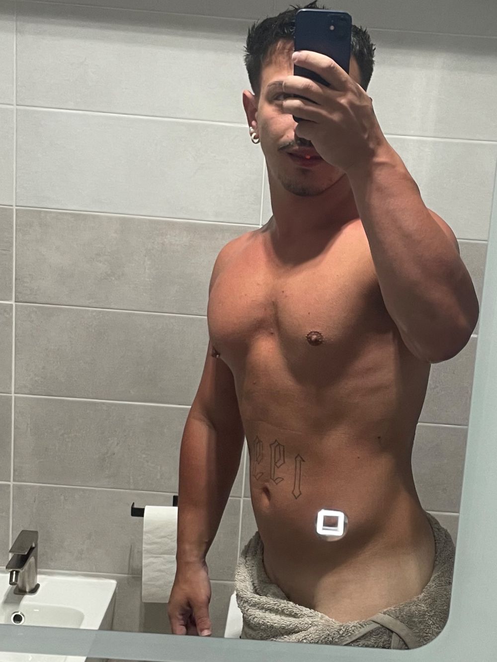 badfriend32 OnlyFans profile picture