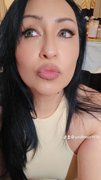 yesilimon18 OnlyFans picture