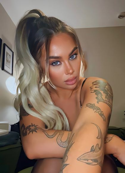 selenaparkerr OnlyFans picture