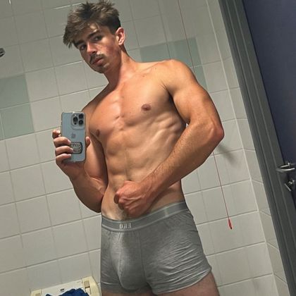 maxenki OnlyFans picture
