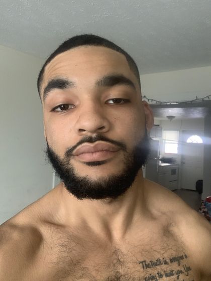 yunglolo OnlyFans picture