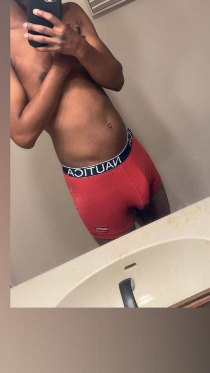luis00215 OnlyFans picture