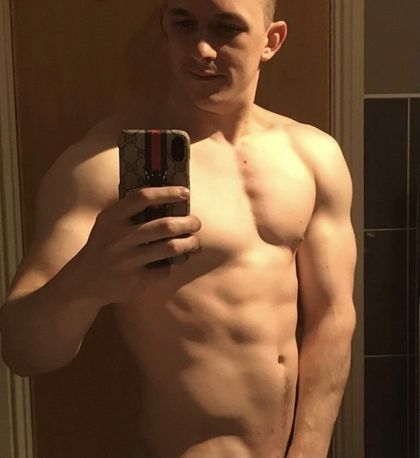 u171612806 OnlyFans picture