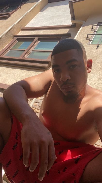 wealthybee OnlyFans picture