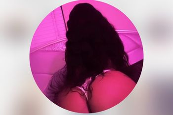 PrettyPussyKayye