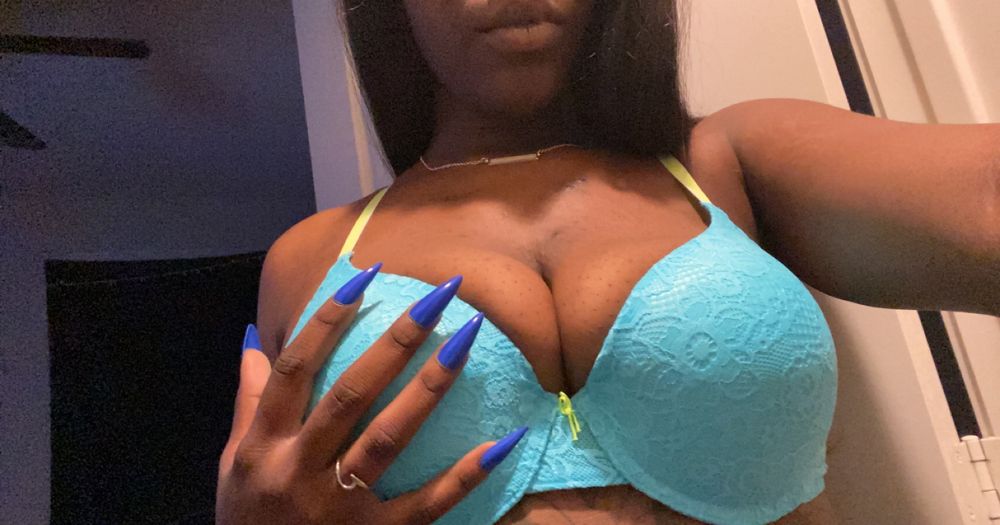 theeluvlylacey OnlyFans profile picture