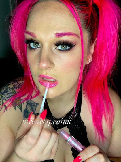 sweetpeainkfree OnlyFans picture