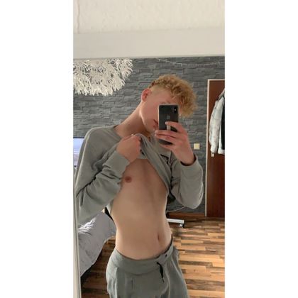 twink_on_a_sink OnlyFans picture