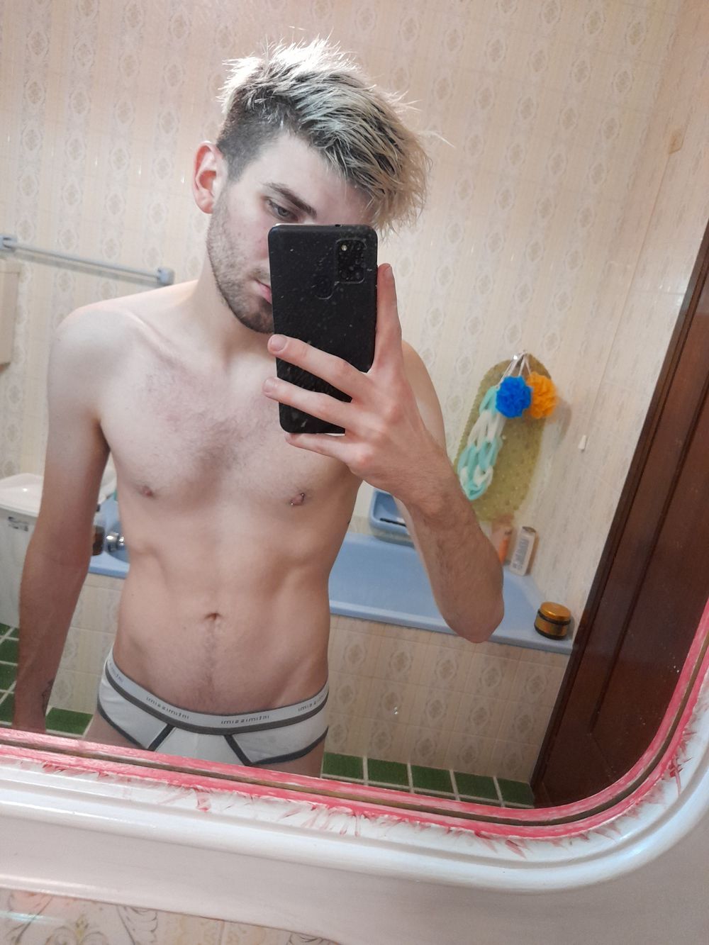 u20001601 OnlyFans profile picture