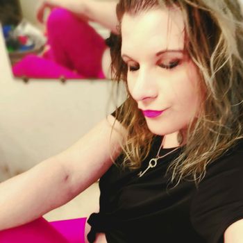 mandy-kayy OnlyFans - Free Trial - Photos - Socials FansMetrics