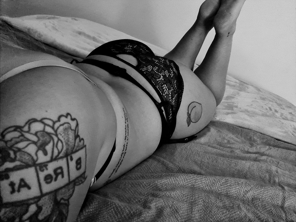 h0ly_titsxo OnlyFans profile picture