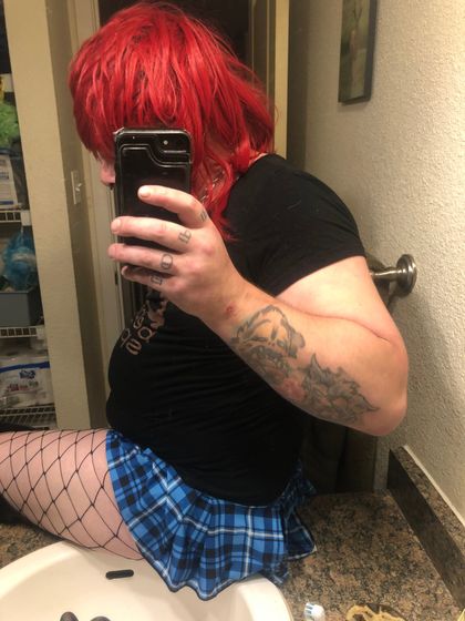 here4u2use OnlyFans picture