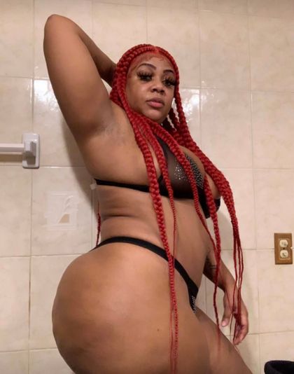 queenbootyxxx OnlyFans picture