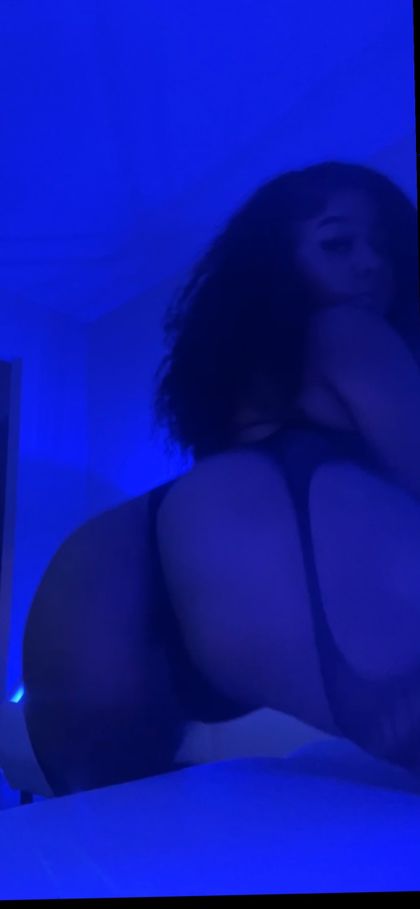 speciallsoakinwett OnlyFans picture