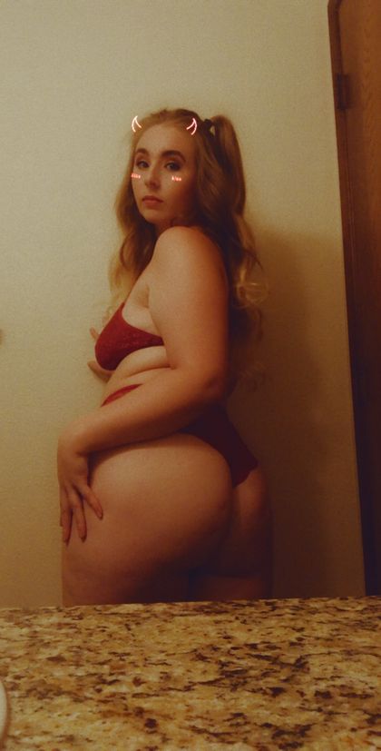 queenlaciebaby OnlyFans picture