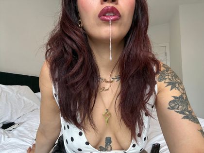 xprettyredrosex OnlyFans picture