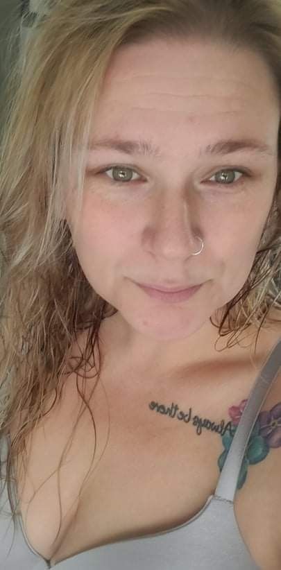 snugglebug81 OnlyFans picture