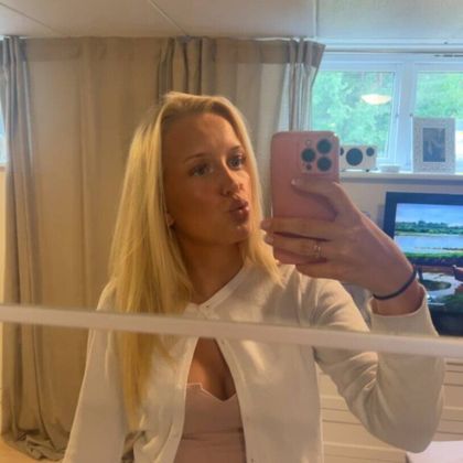 berryblow OnlyFans picture