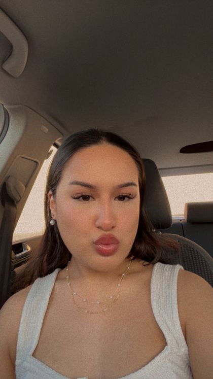 petitegirlari OnlyFans picture