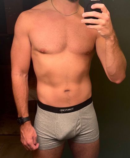 mcr8080 OnlyFans picture